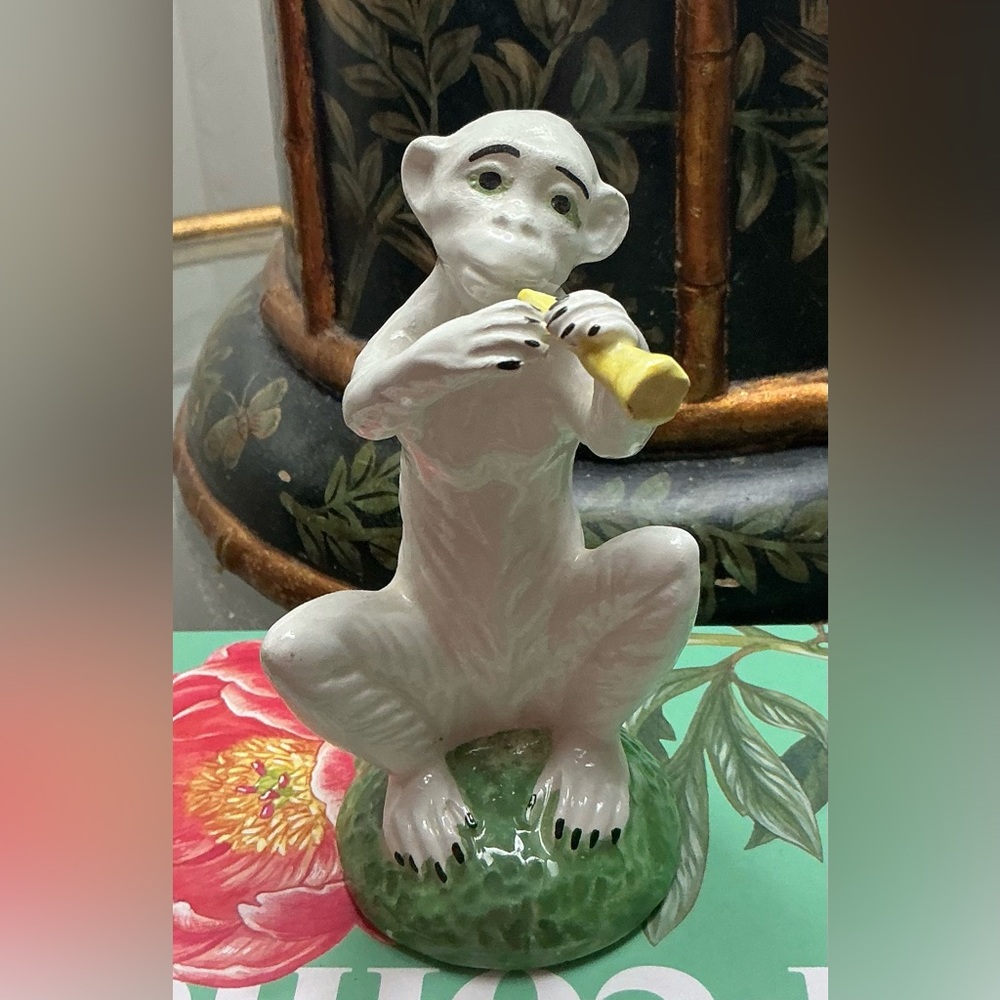 Vintage Chinoiserie Monkey Figurine